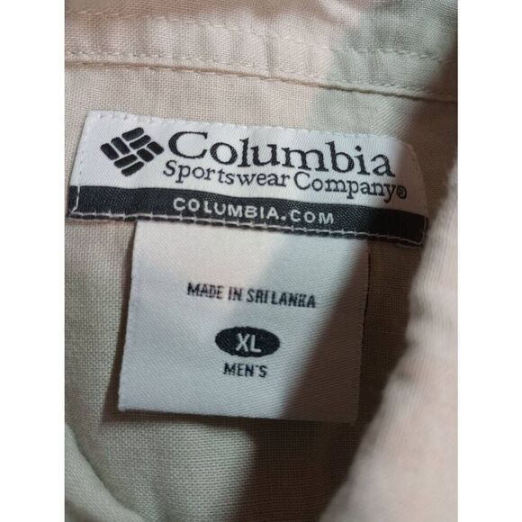 Columbia Shirt Men's Extra Large Cream‎ Button Front Short Sleeve - Picture 6 of 8
